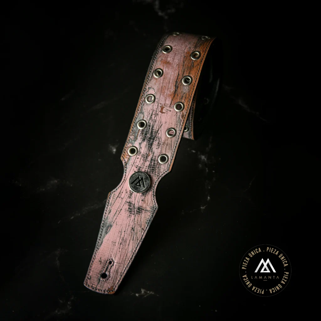 Hole Pink Relic Wood P.U.